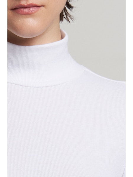 Velvet by Jenny Graham Helms 06 Turtleneck Tee | White