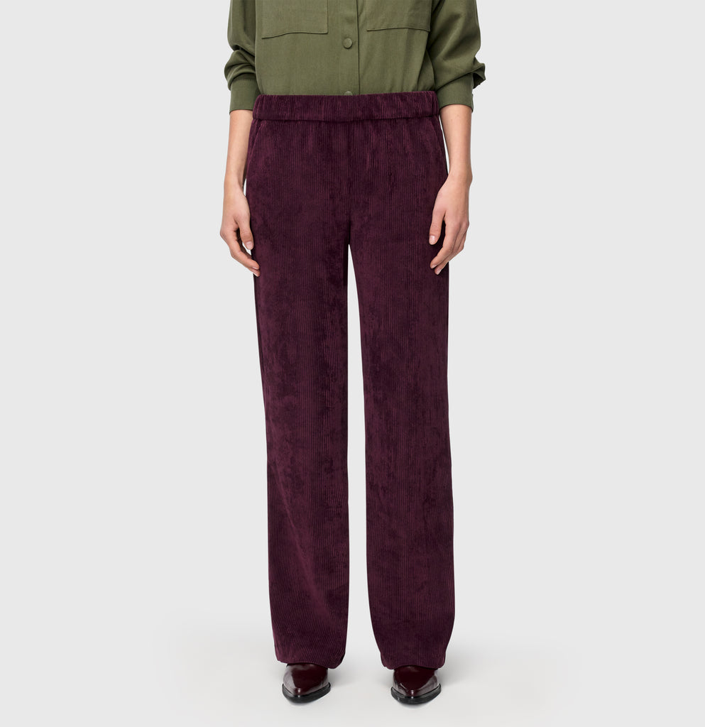 Mac Jeans Chiara Wide Leg Corduroy Pull On Pants 3051-00-0410L |  780 Eggplant | Special Order Style