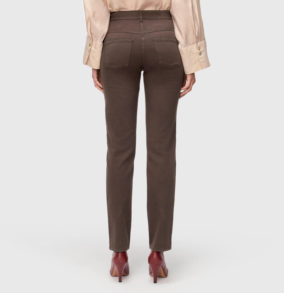 Mac Jeans Dream Denim Straight Leg Jeans 5401-90-0355L | 290R Deep Brown PT | Special Order Style