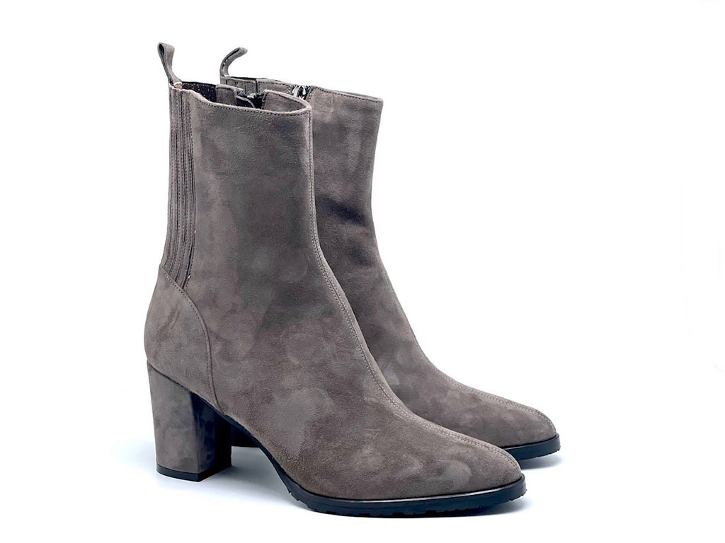 Robertson Madison Toni Camoscio Suede Ankle Boot 737347 | Taupe