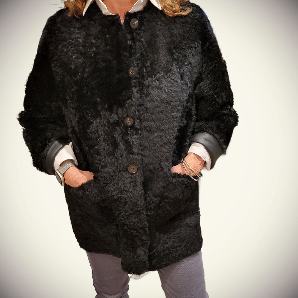 Linda Richards Lamb Button Front Jacket LM-160 | Black