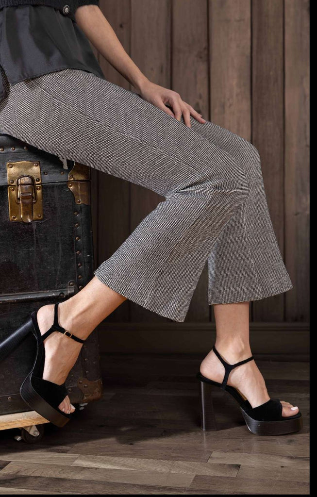 Avenue Montaigne Leo Cropped Flare Pull On Pant F1761 | Prestige