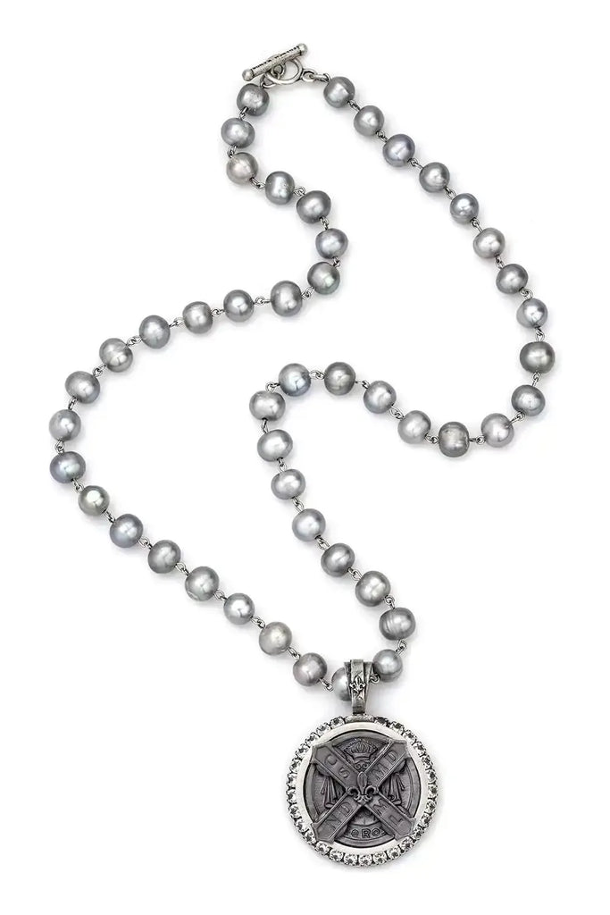 French Kande Necklace | Austrian Crystal Canal Bezel and Cuveé B Medallion SS1519-Z
