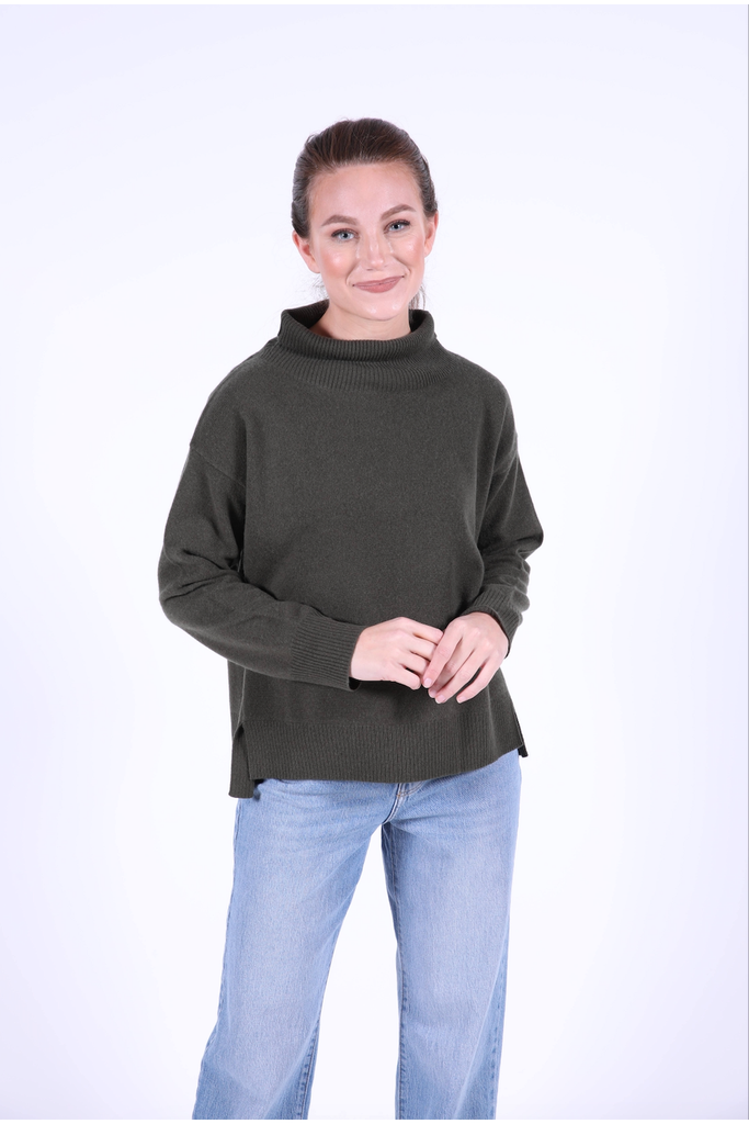 SWTR Easy Mock Sweater 977-F23 | Forest