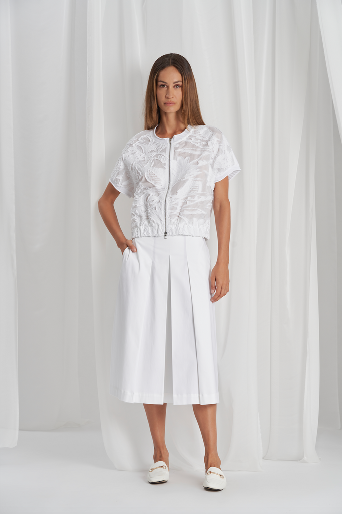 Tricot Chic Short Sleeve Zip Jacket B552 | White