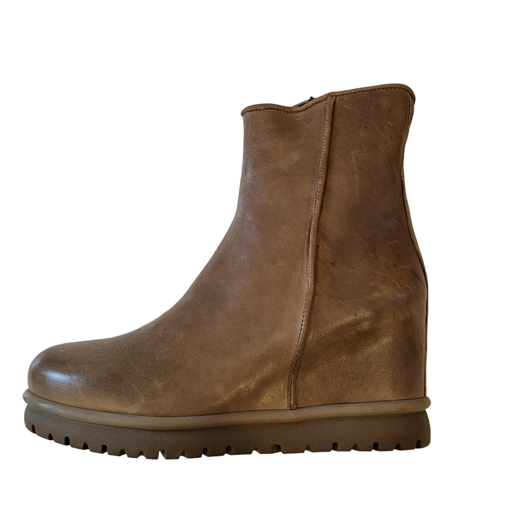 Patrizia Bonfanti TARA Leather Wedge Ankle Boots | Taupe