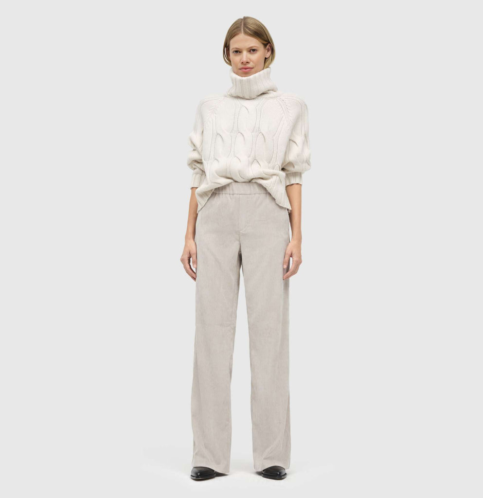 Mac Jeans Chiara Wide Leg Corduroy Pull On Pants 3051-00-0410L | 215 Sand Beige