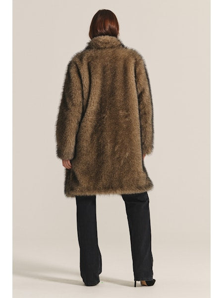 Velvet by Graham & Spencer Adalynn Faux Fur Coat | Nutmeg