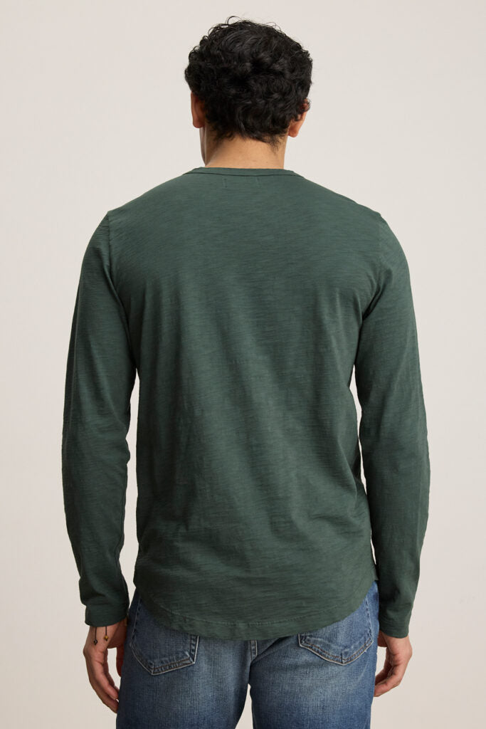 Velvet by Graham & Spencer Men's Kai Cotton Slub Long Sleeve Crew Neck Tee | Dragon