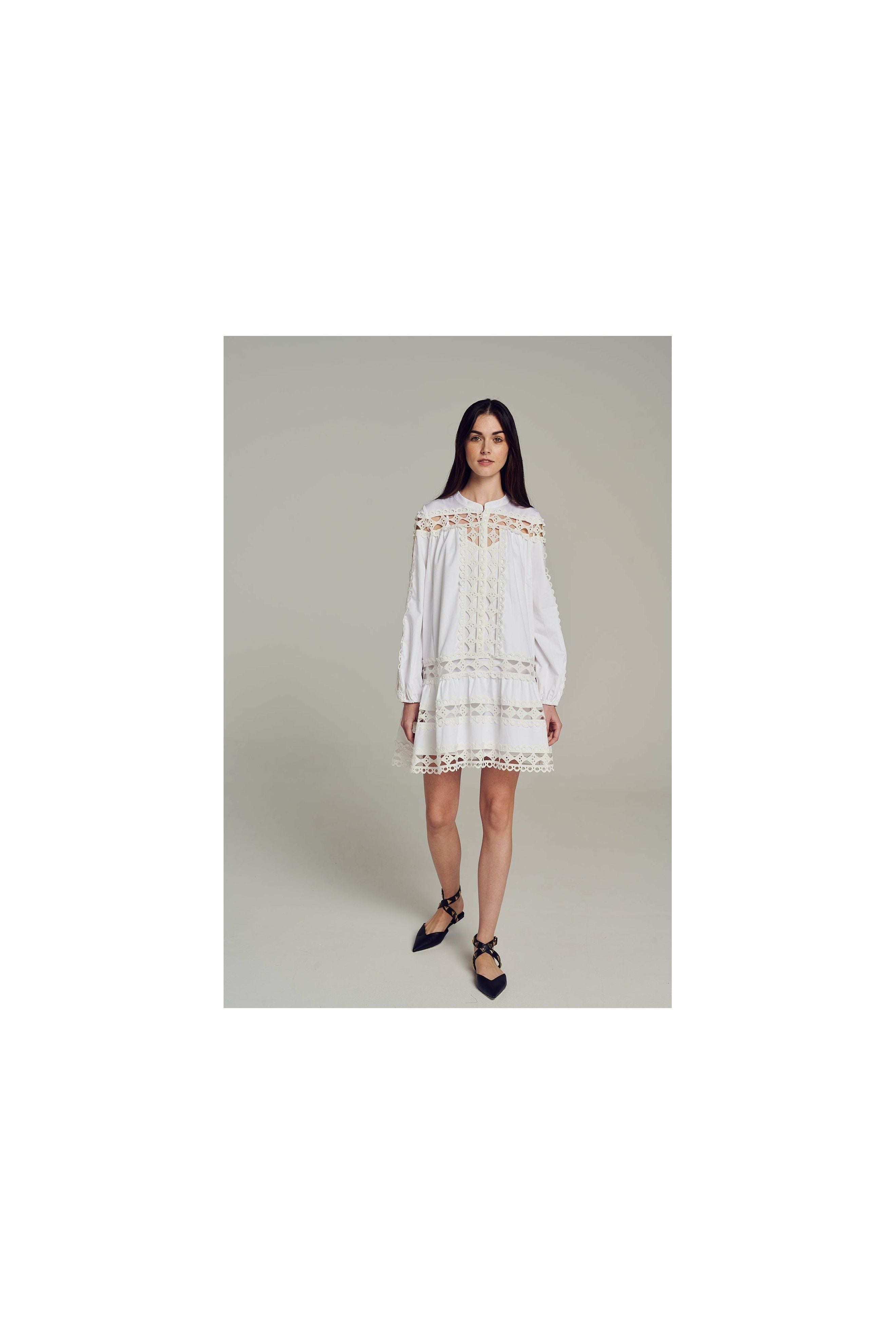 vragen Dalset Bourgondië Devotion Twins Ithaki Dress Short 022.390G | White Cotton Dress | Clea –  Robertson Madison