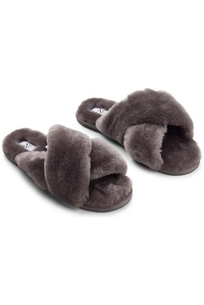 Natures Collection Criss Cross Sheepskin Slippers NCF1049 | Dark Grey