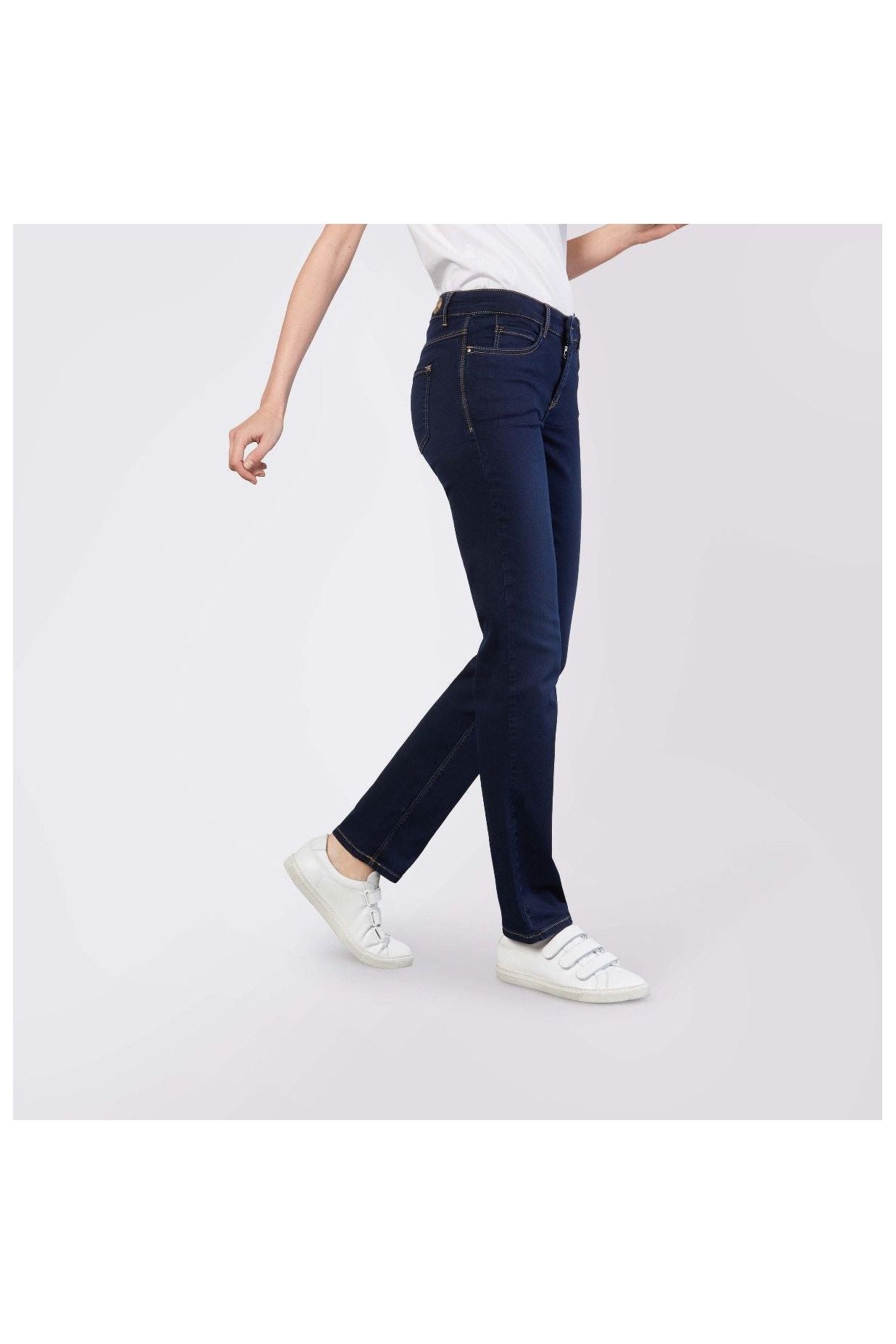 Praktisch links Concentratie Mac Jeans Dream Denim Straight Legs 5401-90-355L | D826 Dark Washed –  Robertson Madison